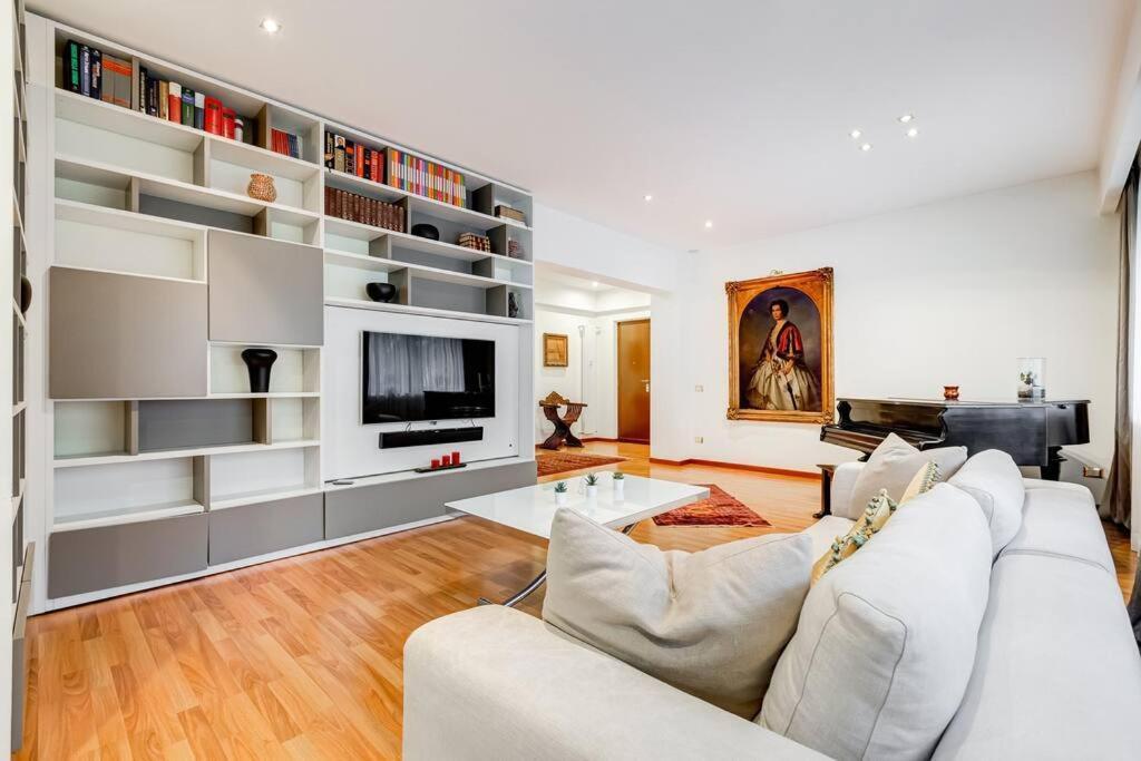Exclusive Apartment In Eur Lake Rom Exteriör bild