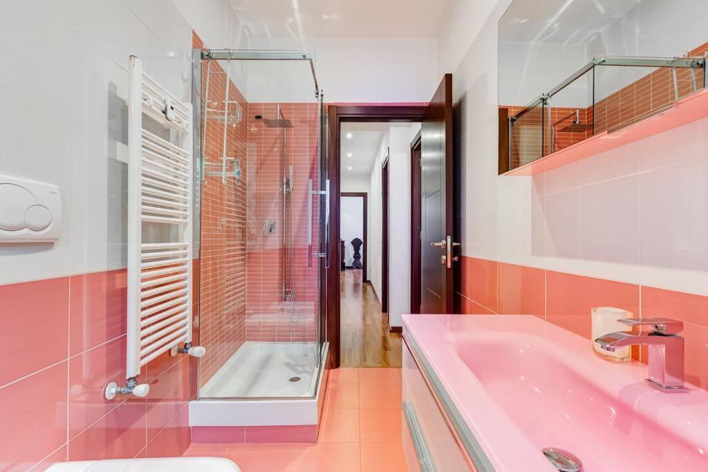 Exclusive Apartment In Eur Lake Rom Exteriör bild