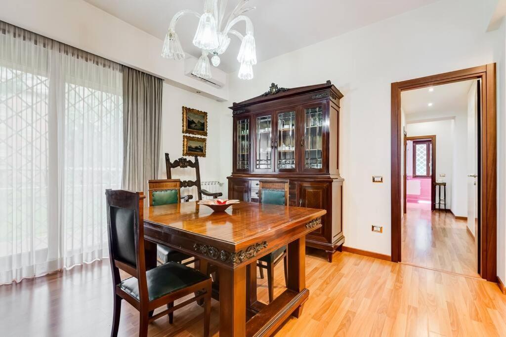 Exclusive Apartment In Eur Lake Rom Exteriör bild