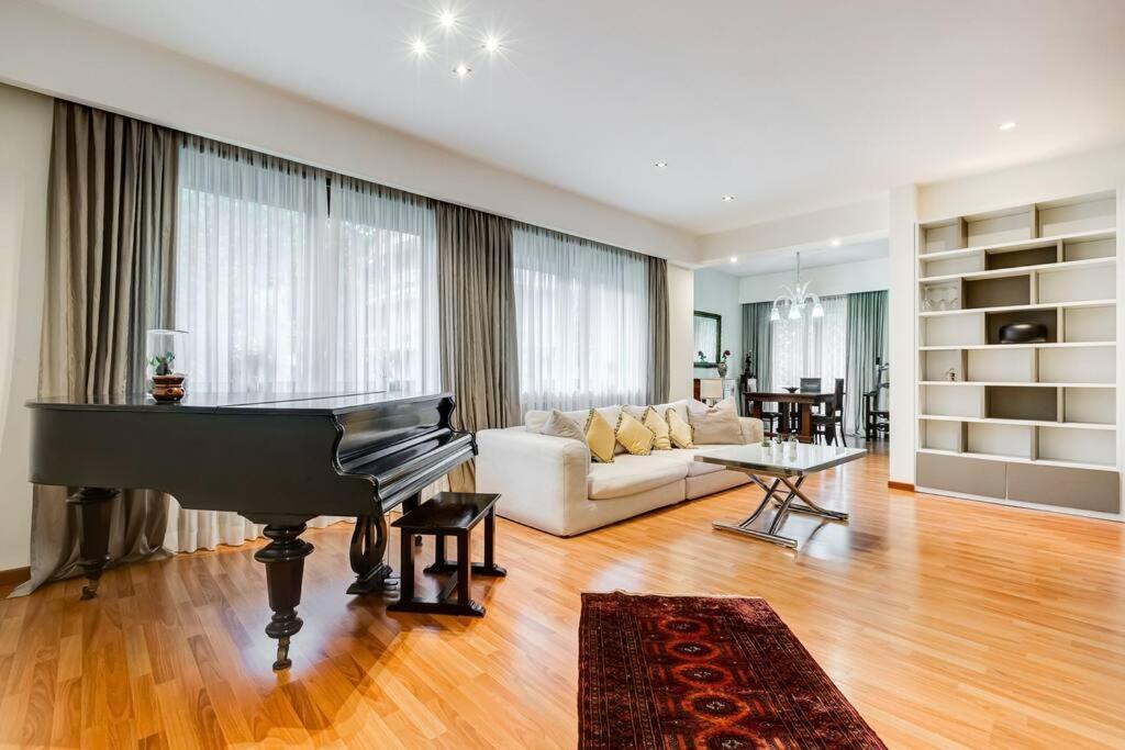 Exclusive Apartment In Eur Lake Rom Exteriör bild