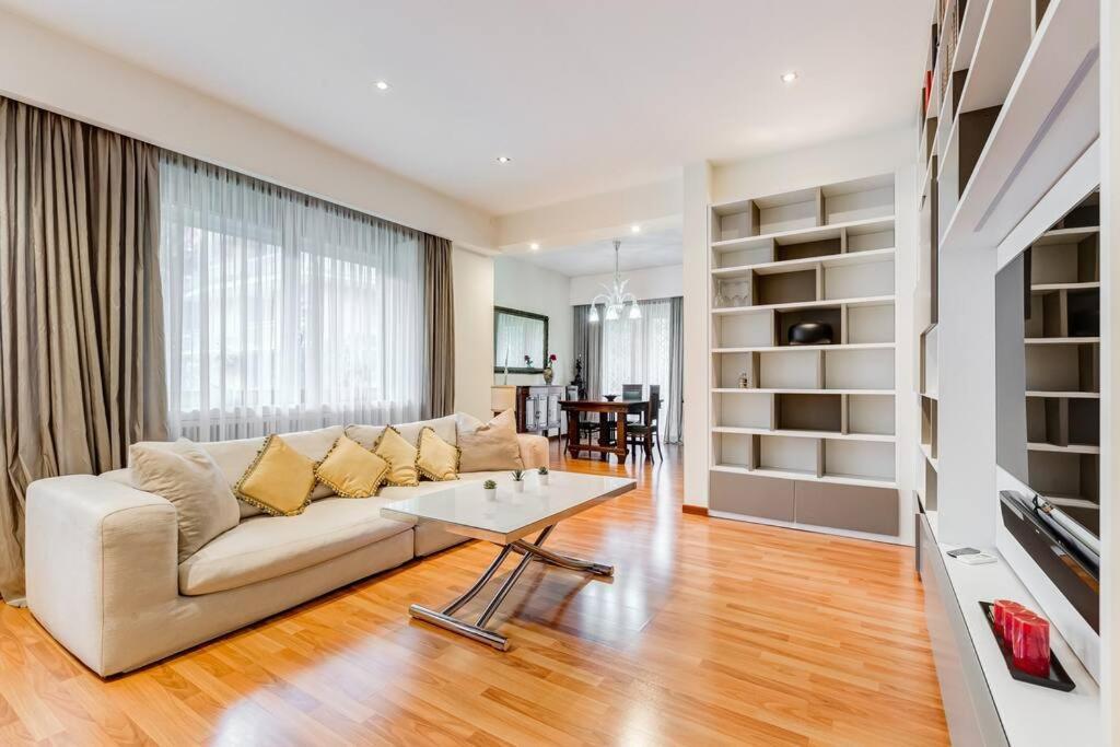 Exclusive Apartment In Eur Lake Rom Exteriör bild
