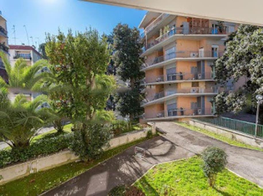Exclusive Apartment In Eur Lake Rom Exteriör bild