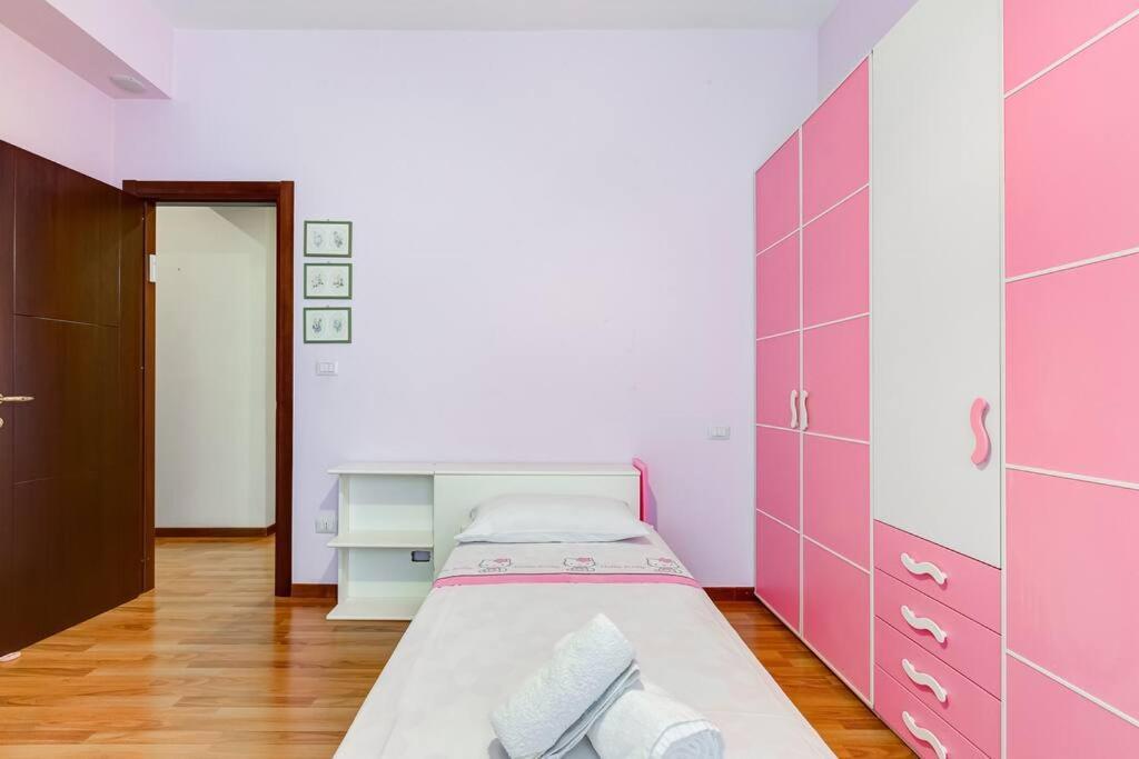 Exclusive Apartment In Eur Lake Rom Exteriör bild