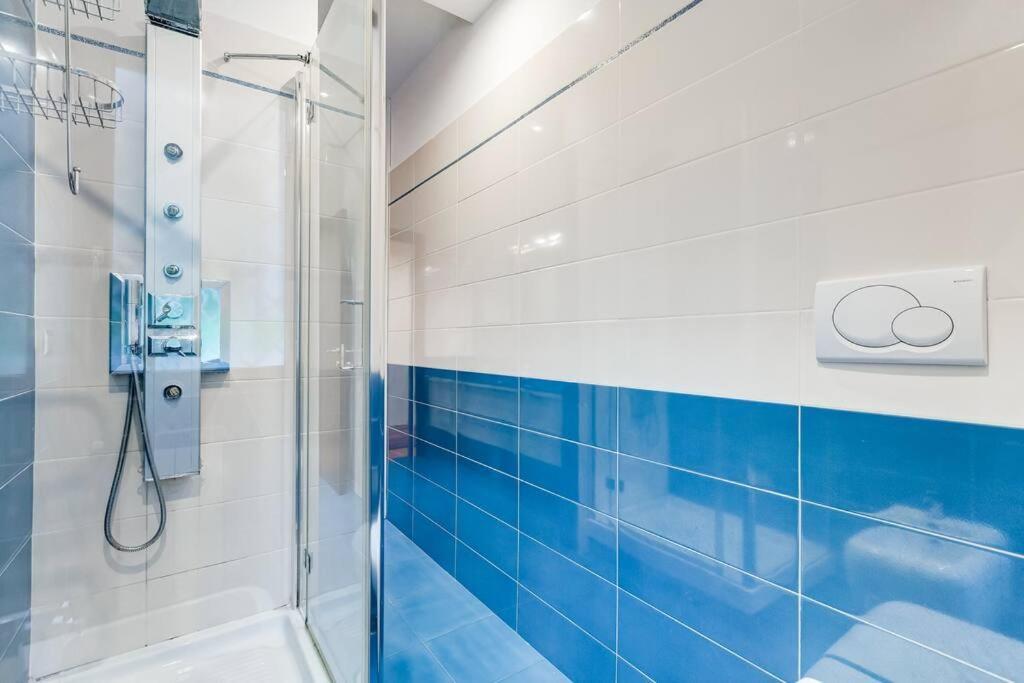Exclusive Apartment In Eur Lake Rom Exteriör bild