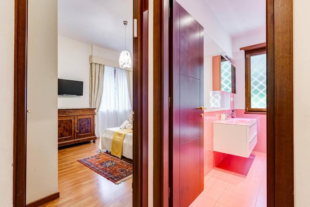 Exclusive Apartment In Eur Lake Rom Exteriör bild