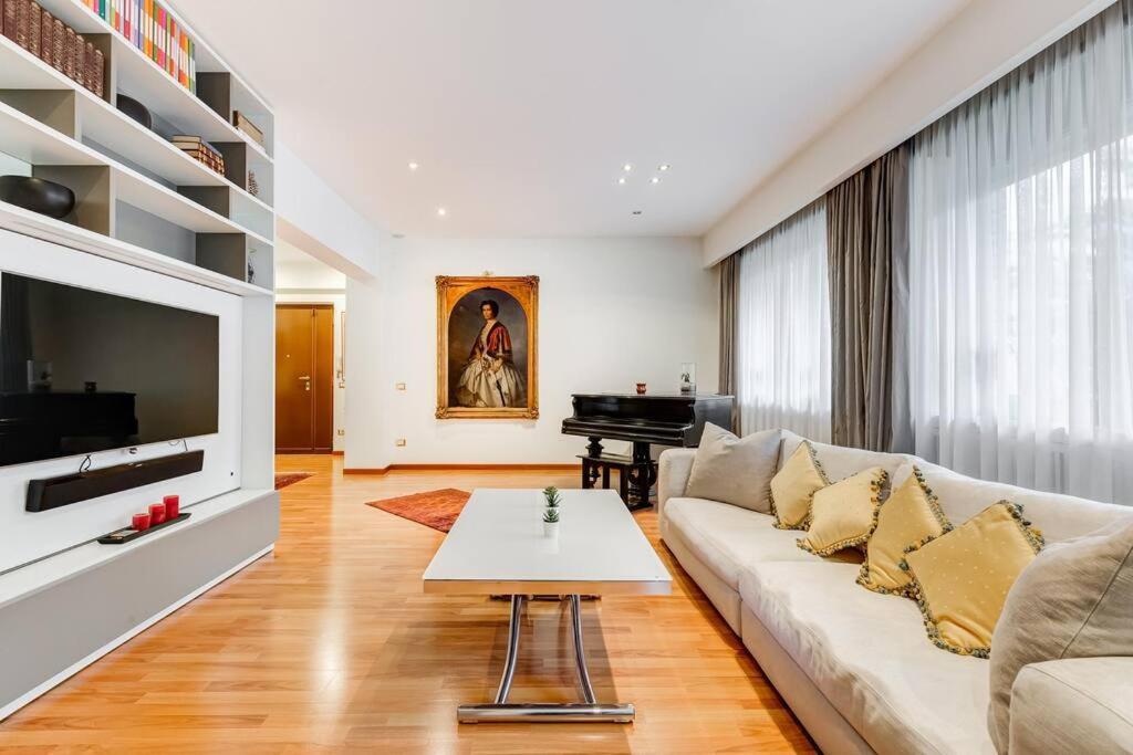 Exclusive Apartment In Eur Lake Rom Exteriör bild