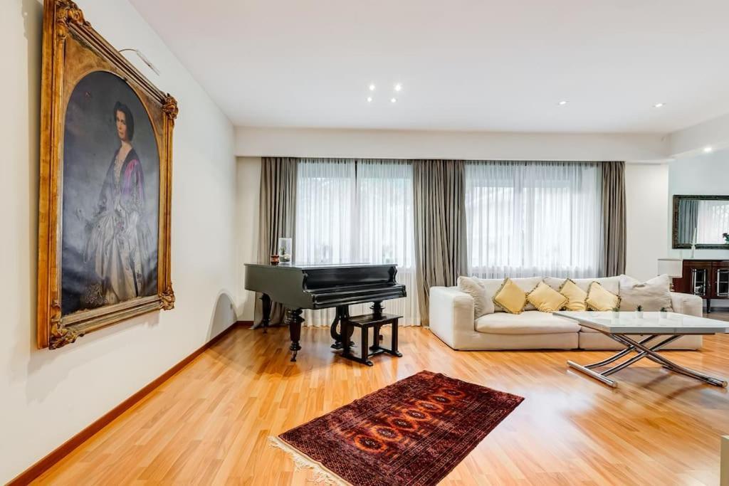 Exclusive Apartment In Eur Lake Rom Exteriör bild